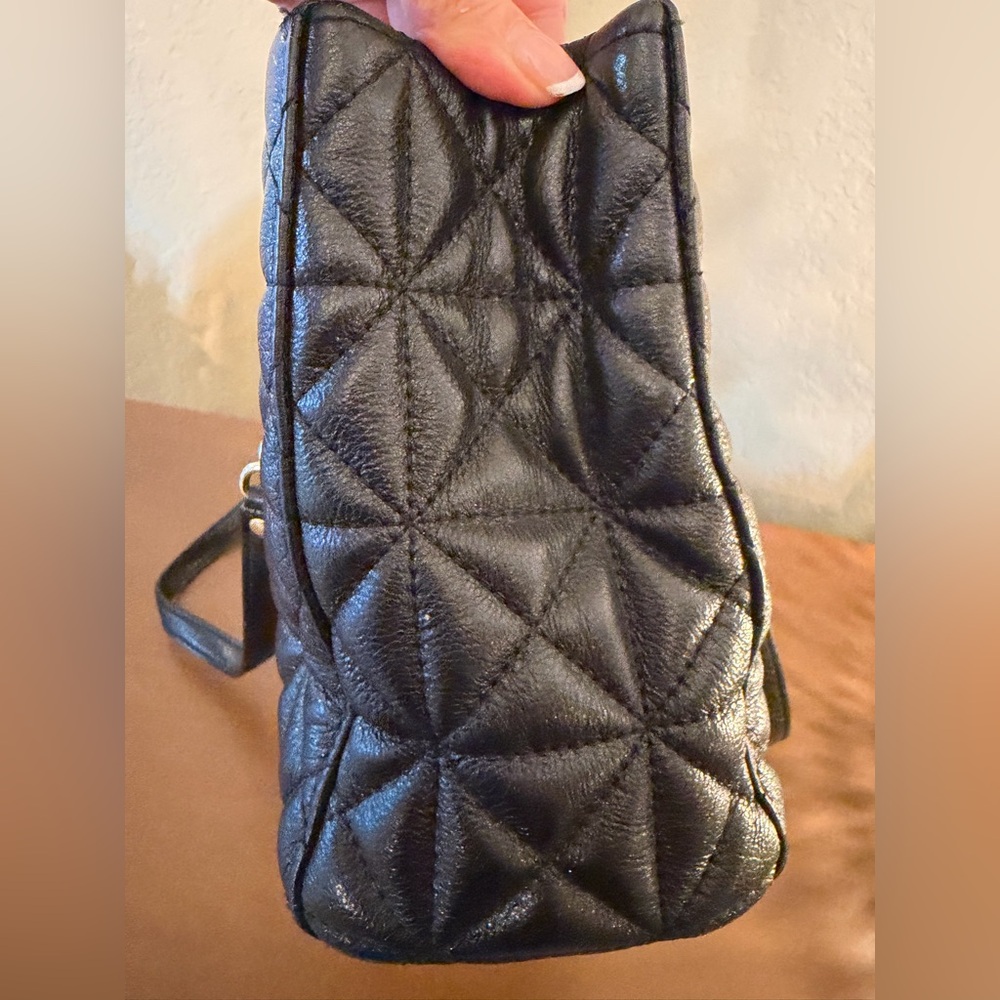 Kate Spade Vintage Black Quilted Shoulder Bag with Gold Chain - Picture 7 of 14